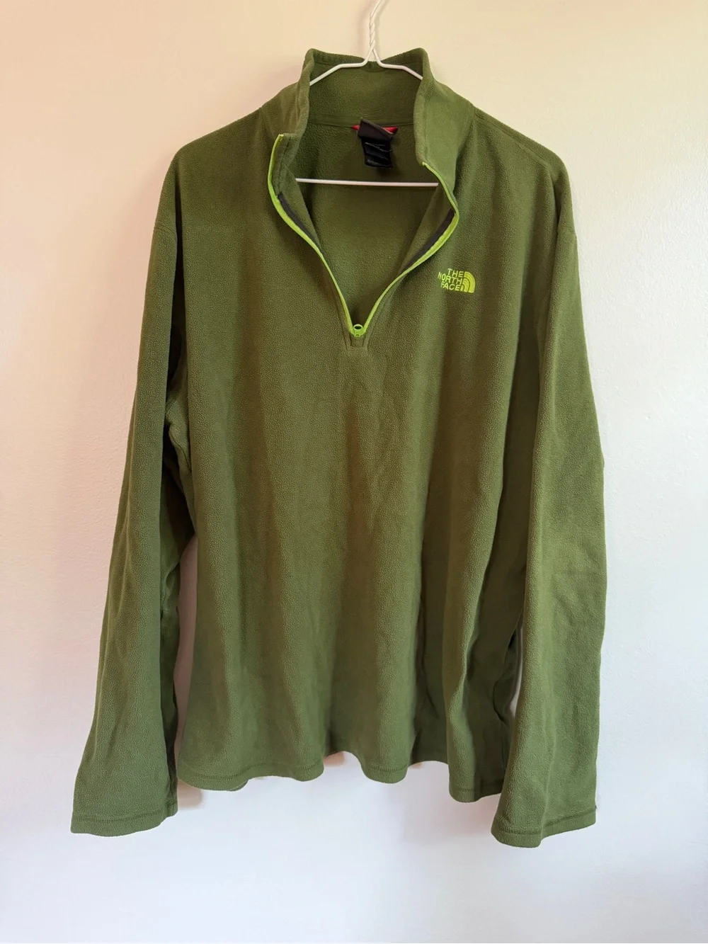 The North Face Men's Retro Olive Green Quarter-Zip Fleece with Lime Accents
